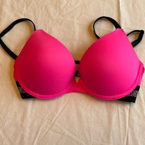 PINK Bra Size 32C